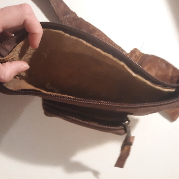 Handmade one of a kind leather Fanny pack - Picture 4 of 4